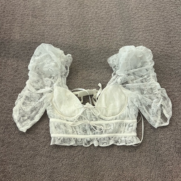 For Love and Lemmons Lorena Top - Picture 8 of 16